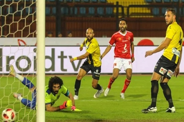 مباراة الأهلي والمقاولون العرب