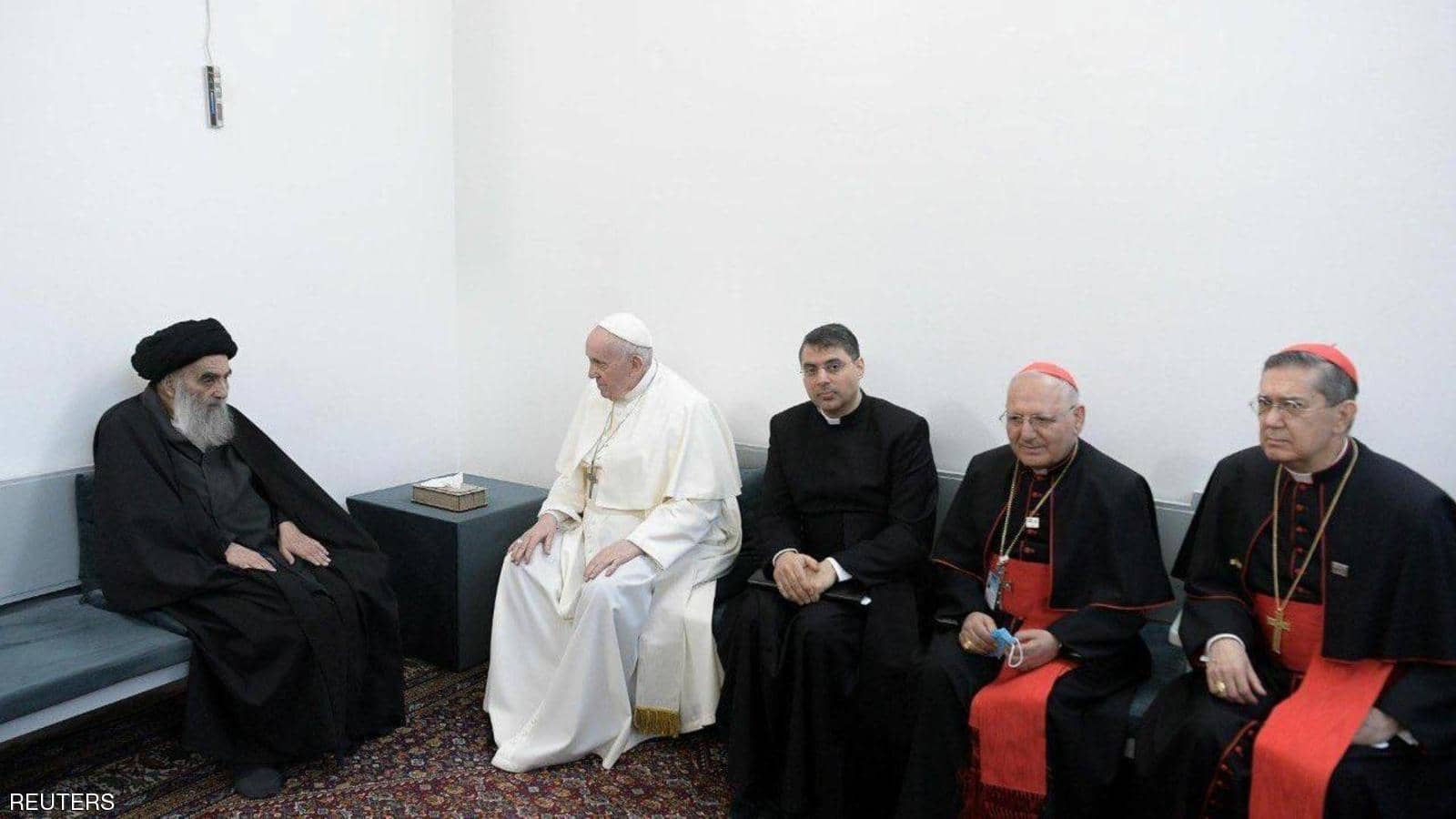 البابا والسيستاني