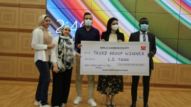 ١٢ طالبا وطالبة بالجامعة اليابانية يحصدون جوائز