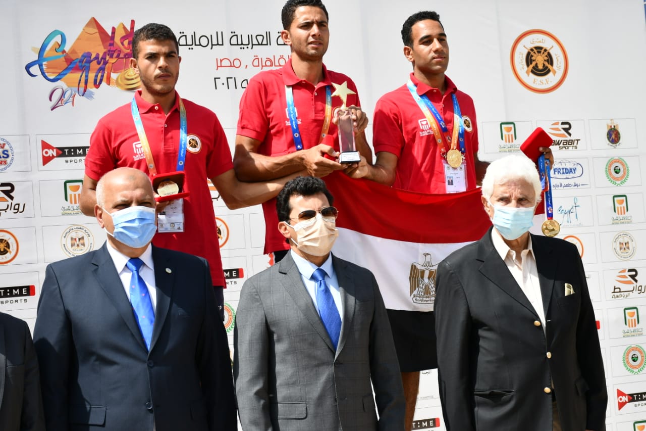 وزير الرياضة يكرم الفائزين لمنافسات تارجت سبرنت