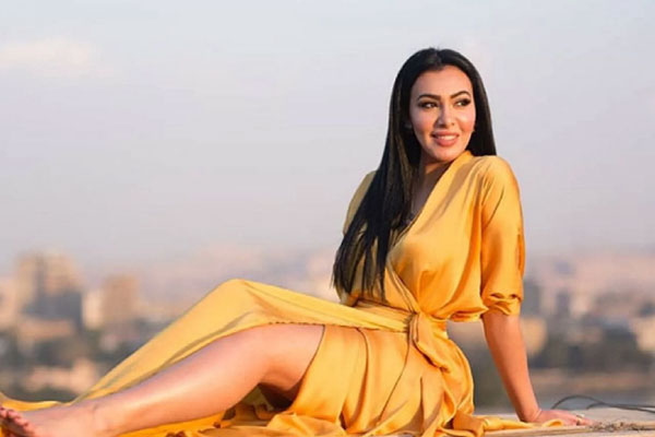 بفستان أبيض.. ميرهان حسين تهنئ المسلمين بعيد الأضحى بفستان أبيض.. ميرهان حسين تهنئ المسلمين بعيد الأضحى
