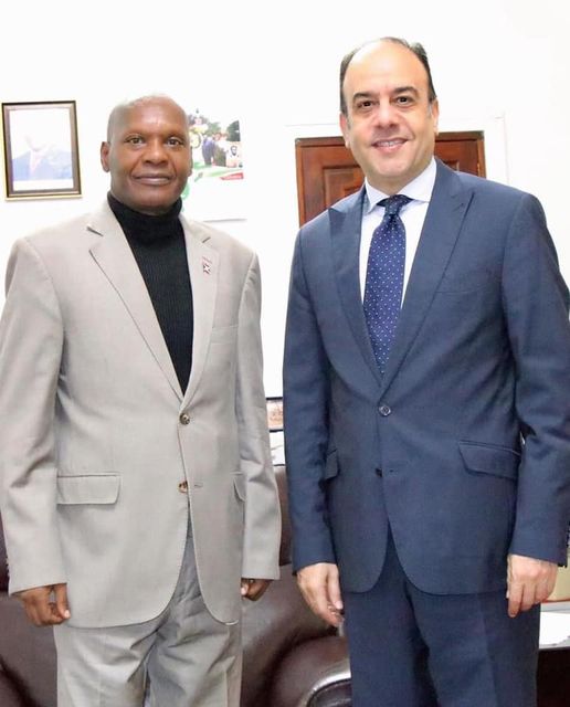 رئيس البرلمان البوروندي يلتقي بالسفير المصري