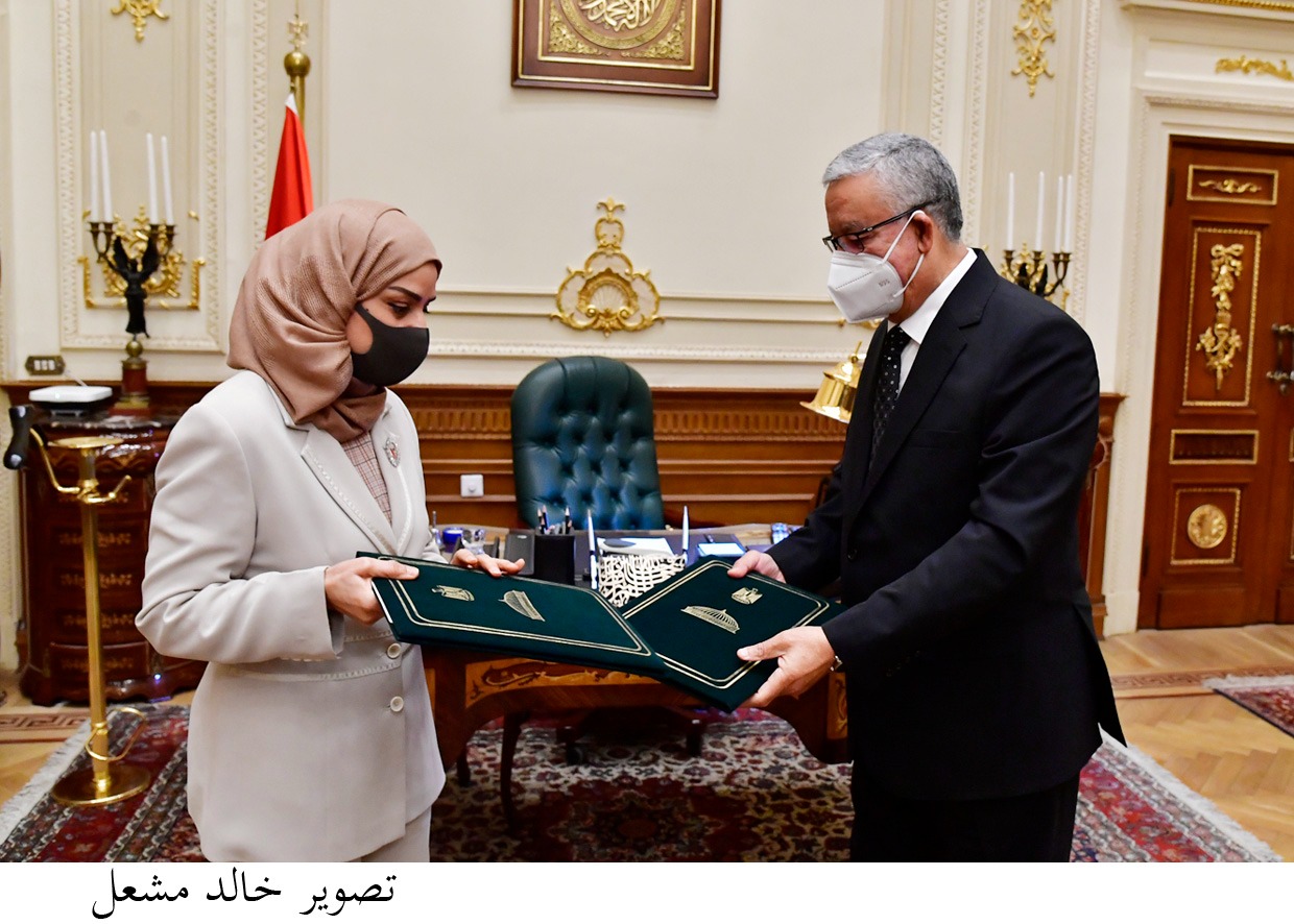 رئيس مجلس النواب خلال استقباله نظيرته البحرينية