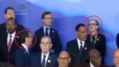 الرئيس الإسرائيلي يتبادل حديثا وديا مرفوق بالضحك مع رئيسة وزراء تونس خلال قمة المناخ