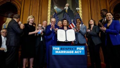 الكونجرس يحتفي بإقرار زواج المثليين أو الشواذ !