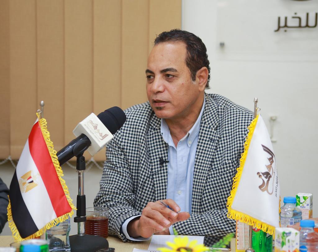 الكاتب الصحفي جمال عبد الرحيم