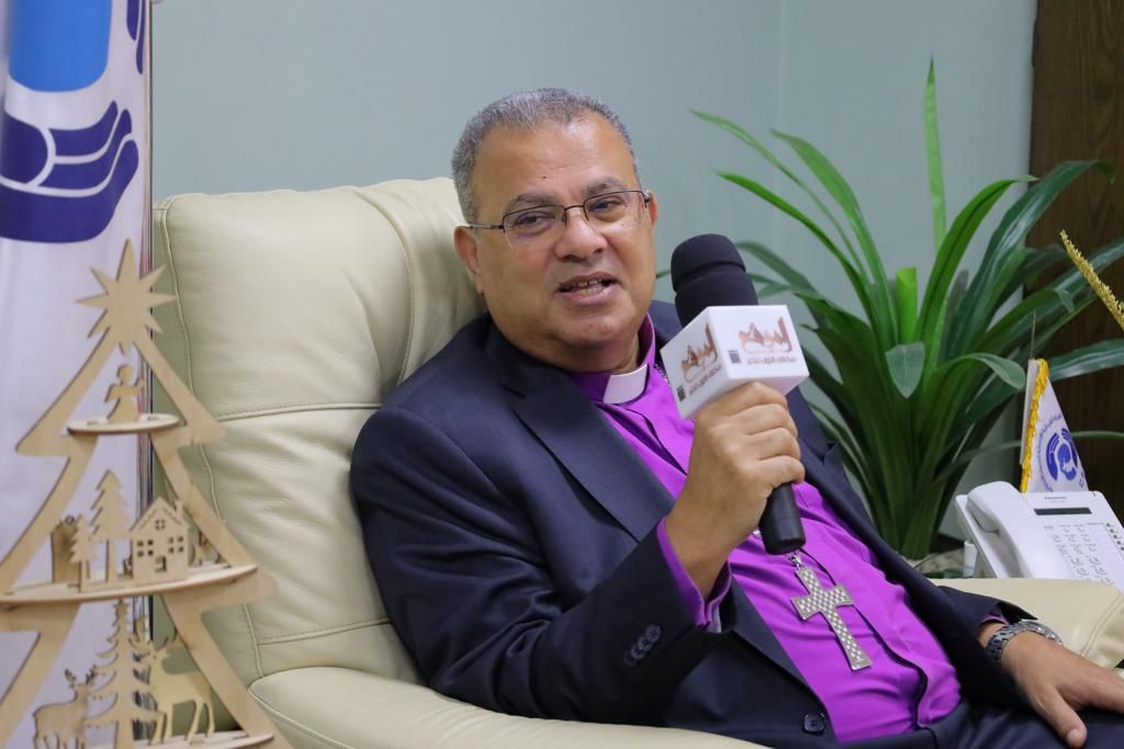 حوار الميلاد| الدكتور القس أندرية زكي رئيس الطائفة الإنجيلية يفتح الملفات الساخنة لـ «الموقع»