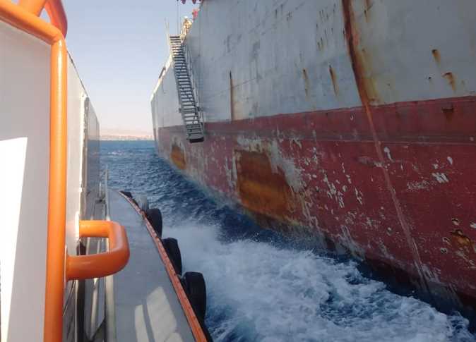 سفينة الغاز الجانحة تصل ميناء سفاجا